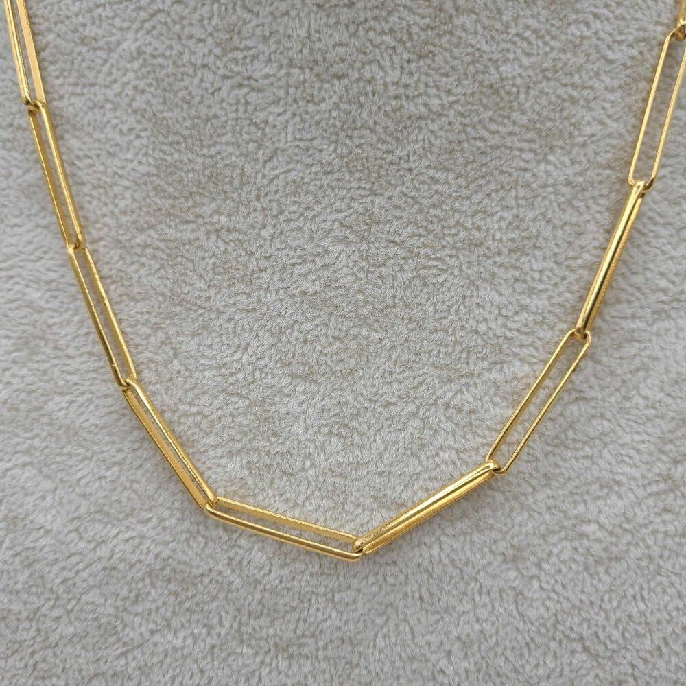 J Crew Gold Tone Delicate Gold Tone Paper Clip Necklace - Picture 5 of 9